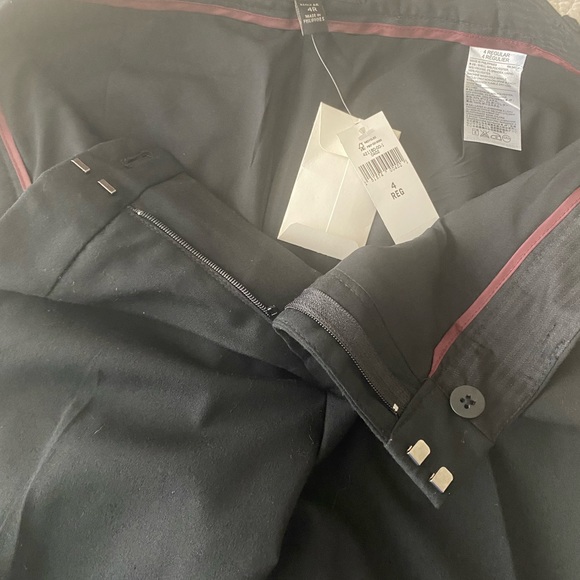 NWT Women’s Banana Republic Black Jackson Fit Dress Pants - size 4R - Picture 10 of 16